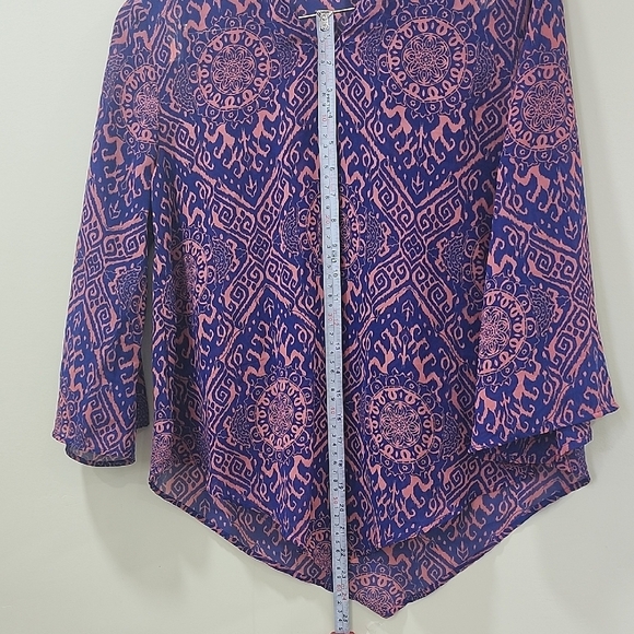 Banana Republic Purple and Pink Asymmetrical 3/4 Sleeve Blouse - Picture 9 of 10